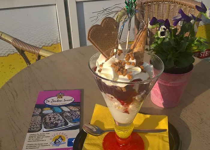 Hotel De Maasduinen 3*